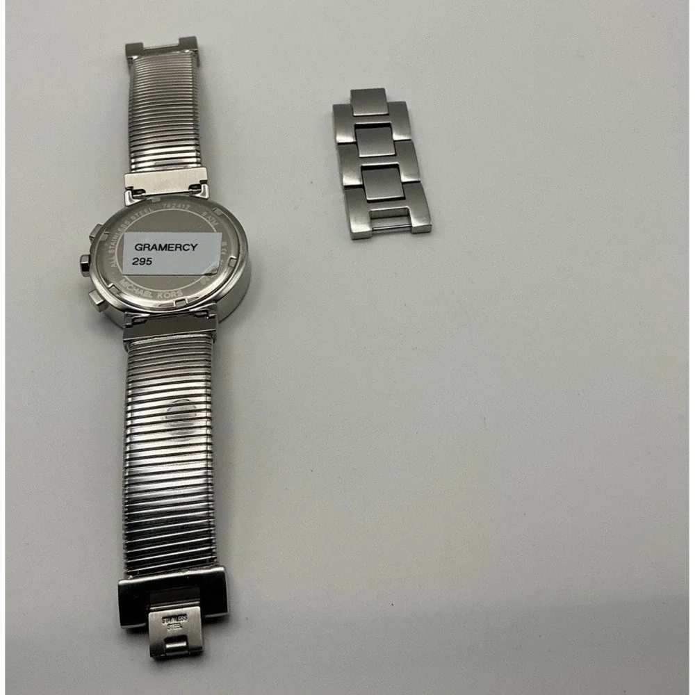 Michael Kors Silver Tone Chronograph Stretch Bracelet Watch Extra Links